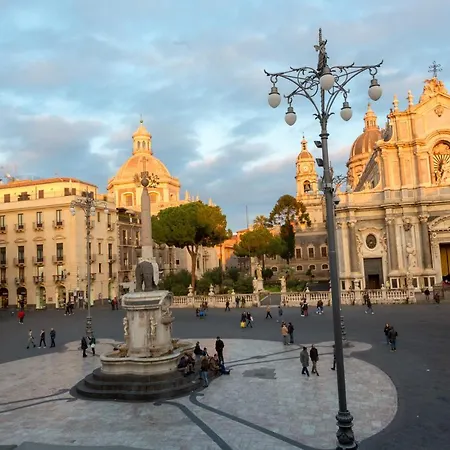 Le Del Duomo House 4* Catania