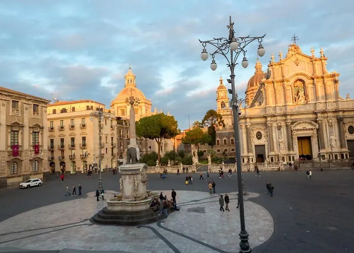 Le Del Duomo House 4* קטאניה